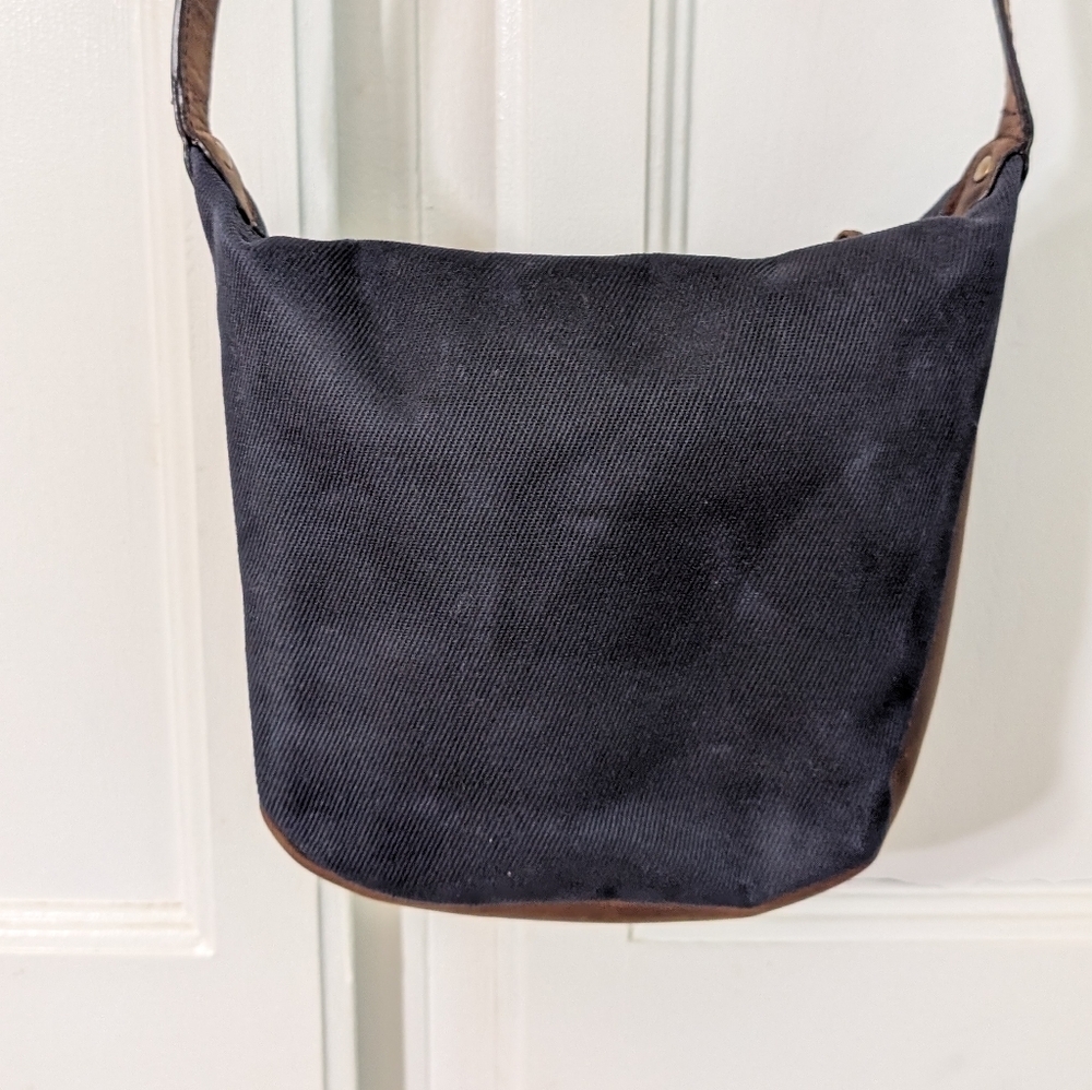 Like New L.L.Bean Waxed Canvas Crossbody‎ 7"H x 7"W x 3"D - Picture 6 of 10